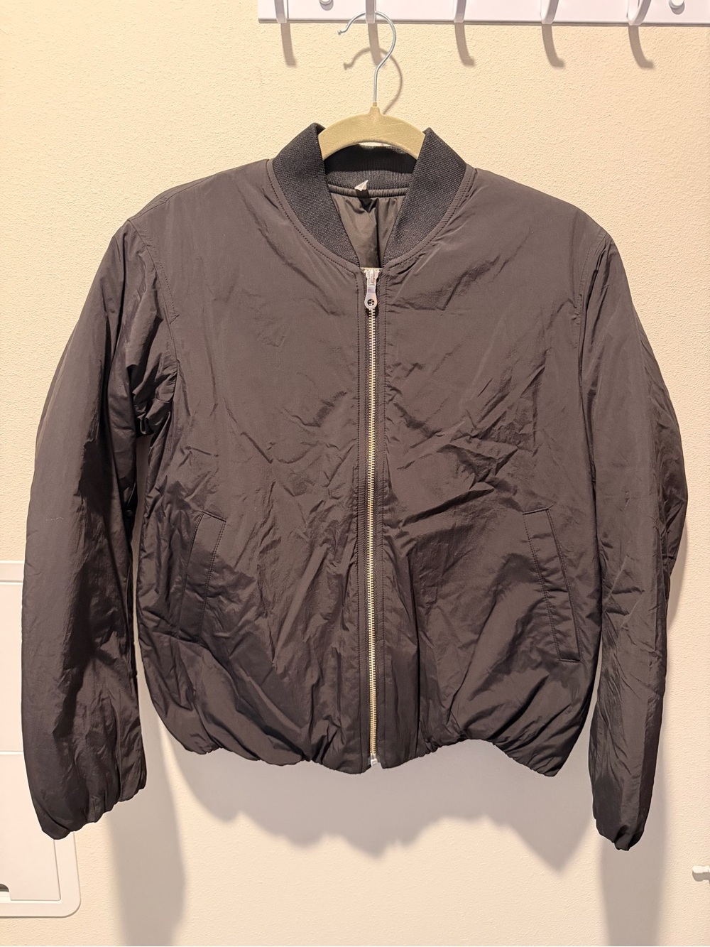 MUJI Women’s Black Bomber Padded Jacket – Zip Front